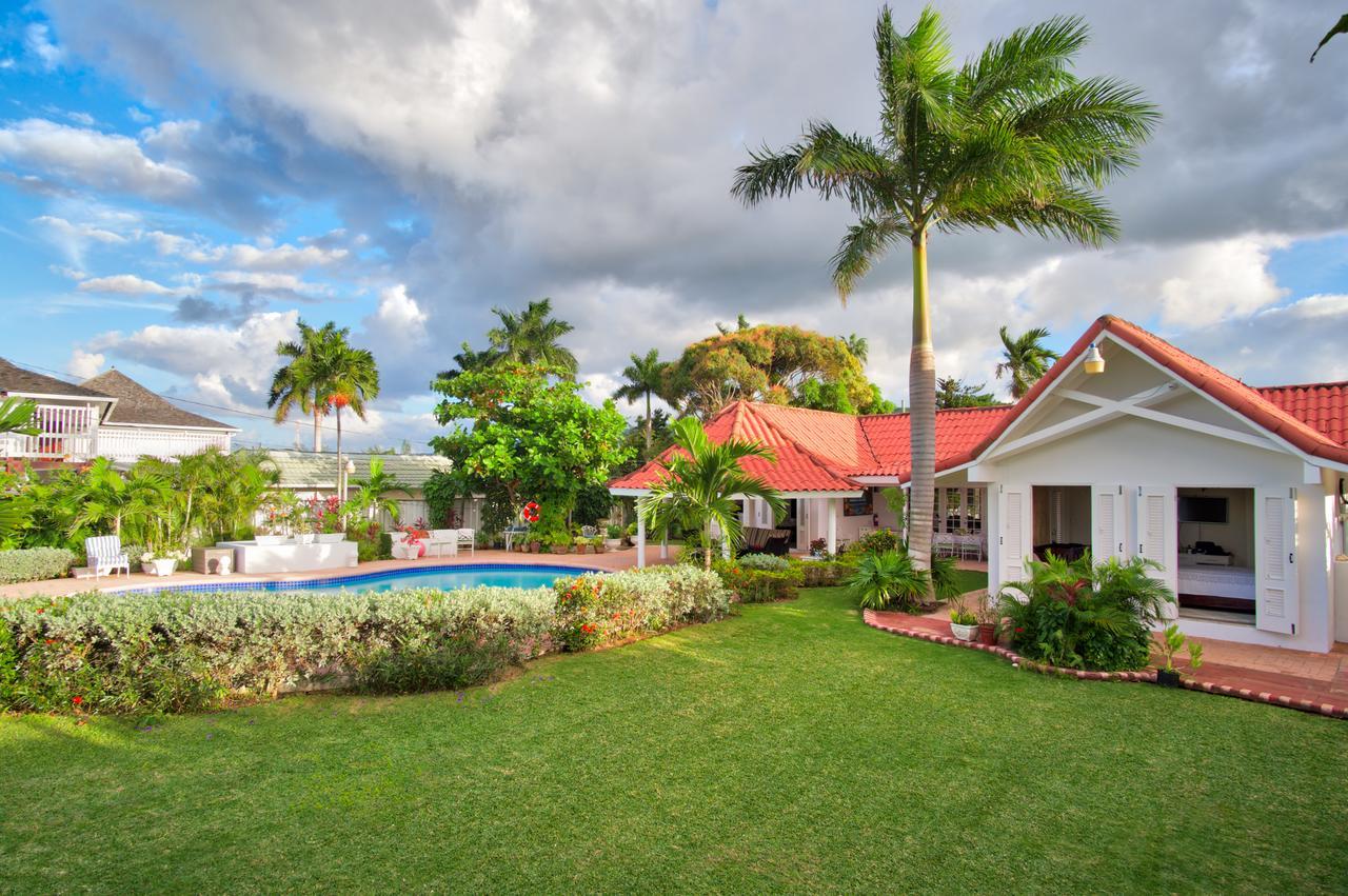 Sunspot Villa Runaway Bay Exterior foto